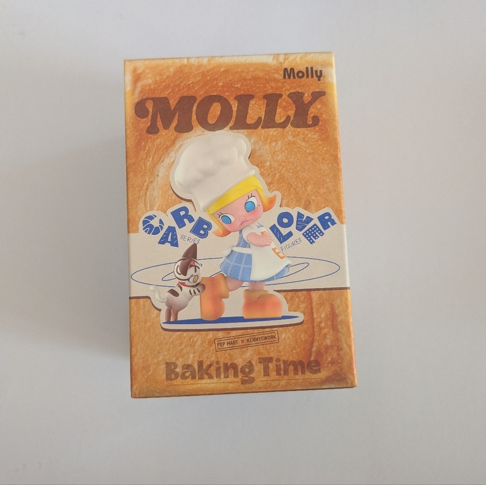 POP MART Molly Baking Time Carb-Lover Bling Box